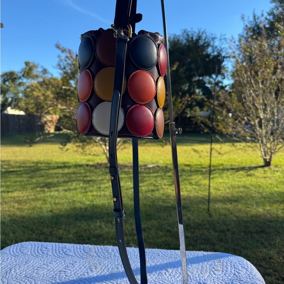 Kate Spade New York Dottie Small Bucket Bag With Crossbody Strap - Picture 4 of 15